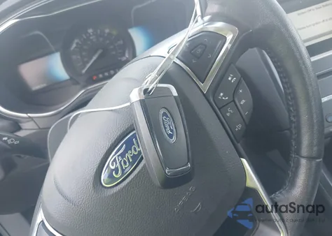 2018 Ford Fusion Hybrid Titanium из США, поврежденный, VIN 3FA6P0RU4JR280802